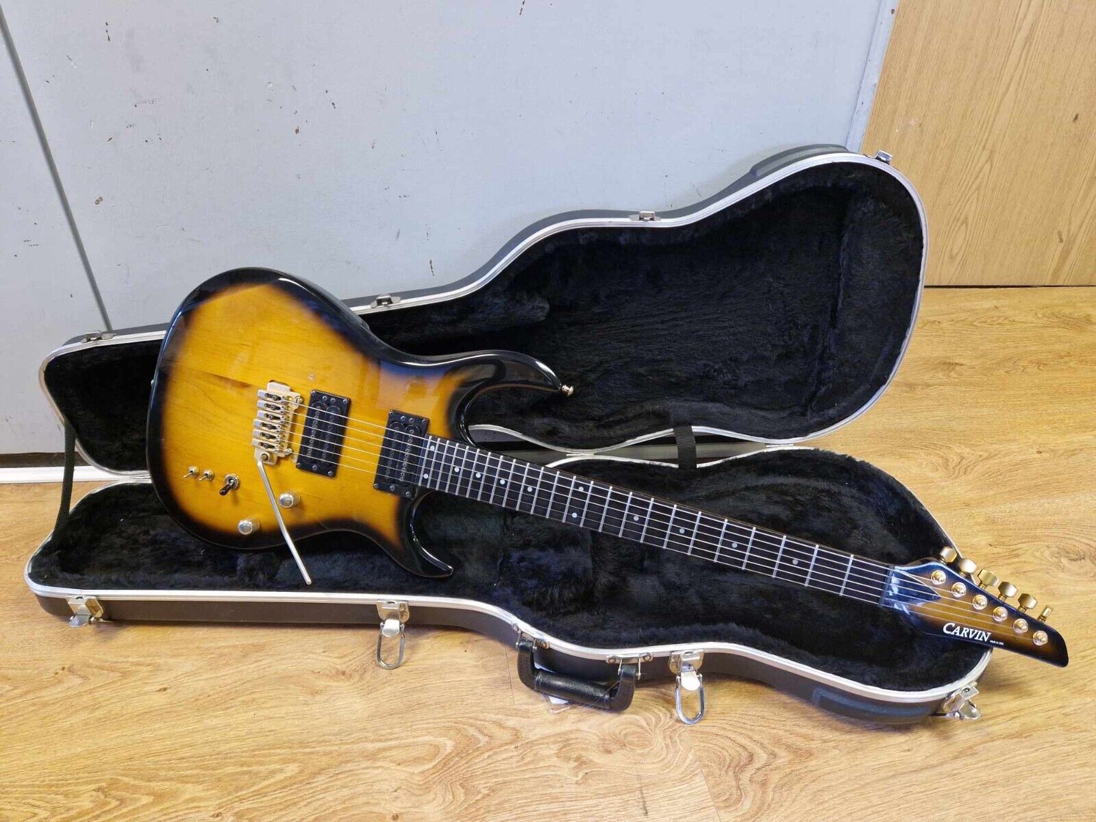 Carvin DC127 Tobacco Sunburst 1994 Electric Guitar