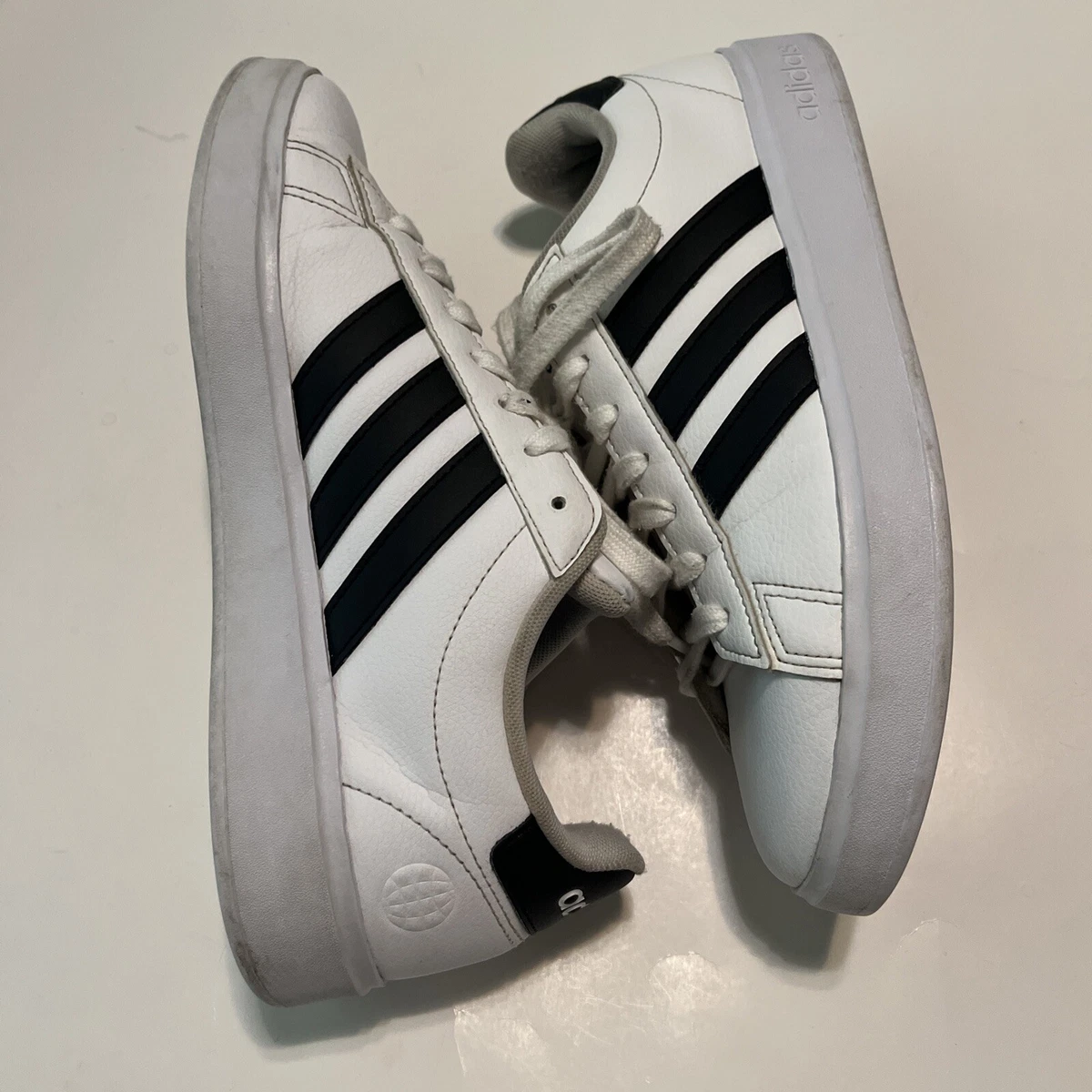 adidas Women's Grand Court 2.0 Sneaker