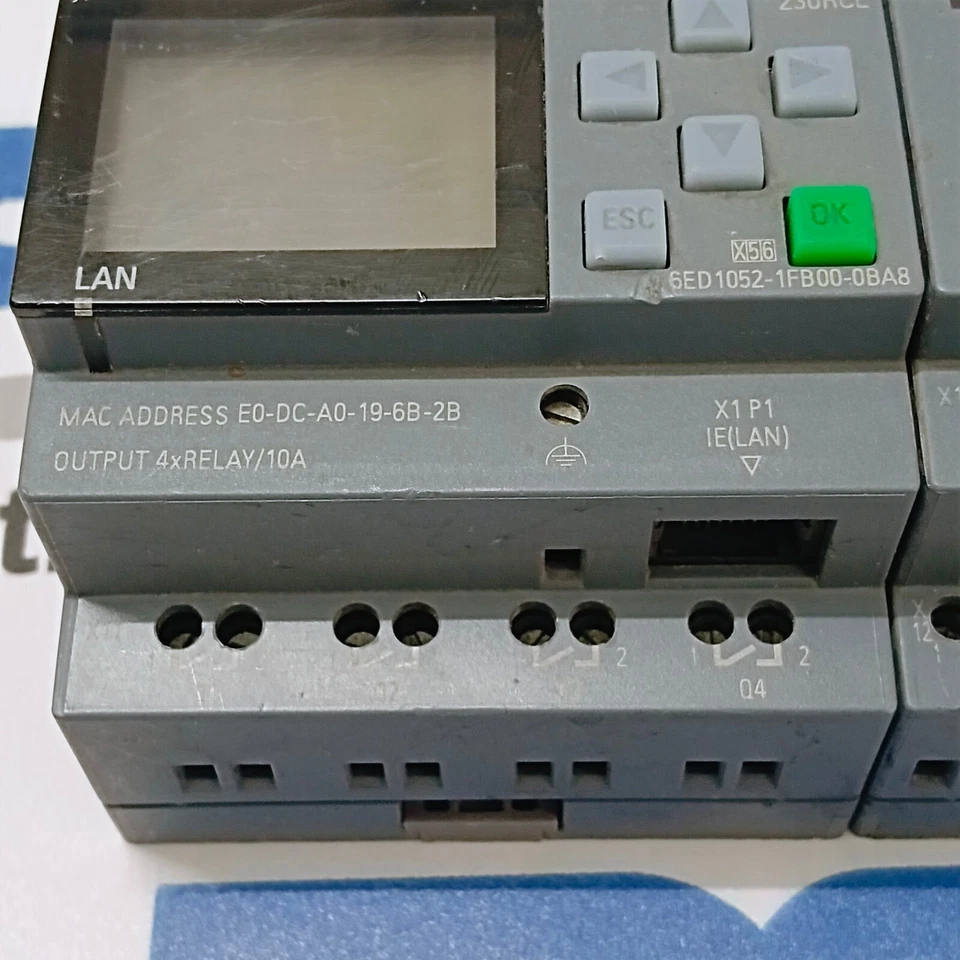 Siemens 6ED1052-1FB00-0BA8 LOGO! 230RCE With DM8 230R Module - Image 4 of 4
