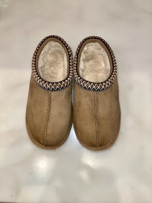 UGG Tasman II Slipper Boot in Chestnut - Kids Size 1  - Very Good Condition