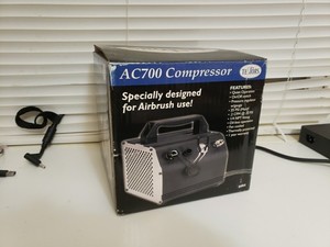 Testors Ac700 Compressor For Airbrush 35psi 
