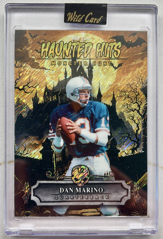 Wild Card 2025 Haunted Hits Monster Hunt Dan Marino Insert HHCC-DM Football