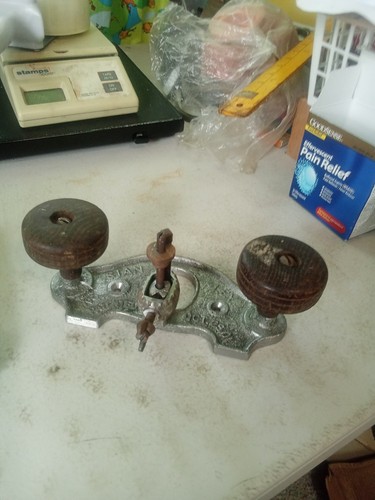 Stanley No. 71 Antique Wood Working Router Plane Tool