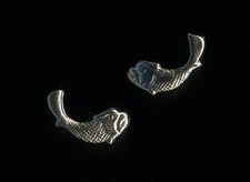 New 14K Solid White Gold 11mm Swimming Fish Animal Ocean Beach Stud Earrings QU