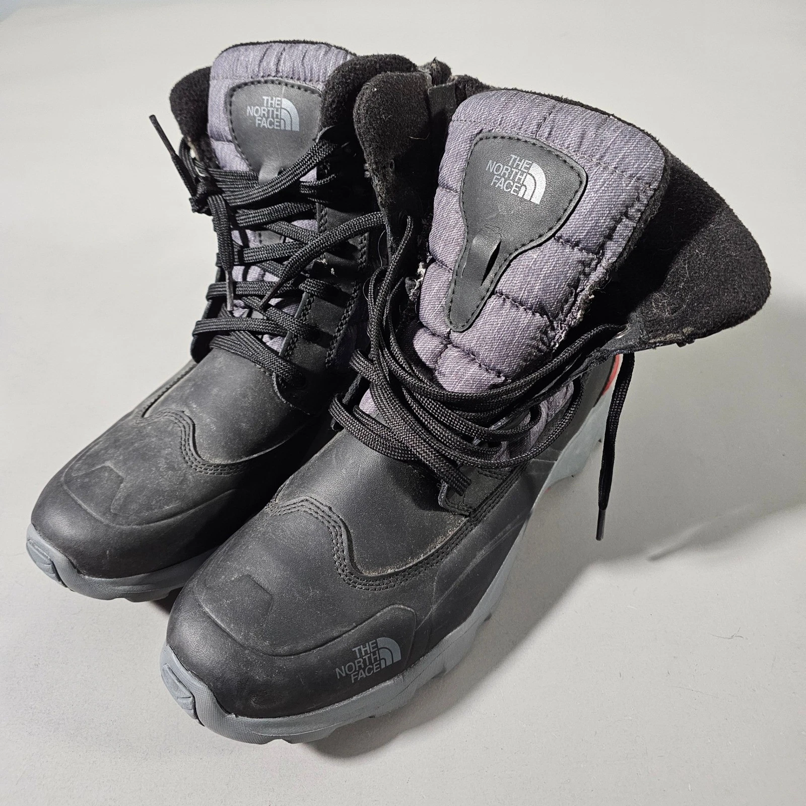 The North Face Chilkat Nylon Boots Mens 9.5 Black Primaloft Winter Snow NF0A32YI