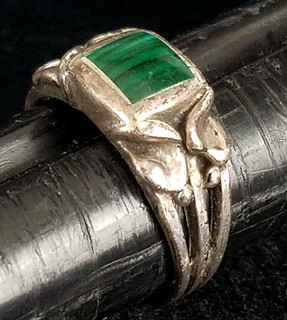 Vintage Southwestern Native Sterling Silver & Malachite Inlay Sz 5.5 Ring 4.5g