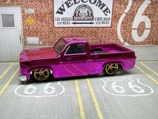 CUSTOM PINK HYDROCHROME HOT WHEELS 83 CHEVY SILVERADO W/Real Riders by Shop164