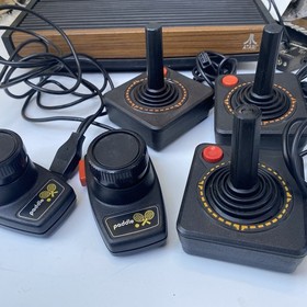 Atari CX-2600 &ldquo;Heavy Sixer&rdquo; Woodgrain Console (Sunnyvale) w/Accessories TESTED