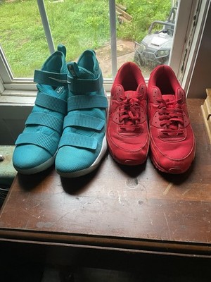 Lot Of 2 Nike Men s Shoes Size 14 & 15 See Photos