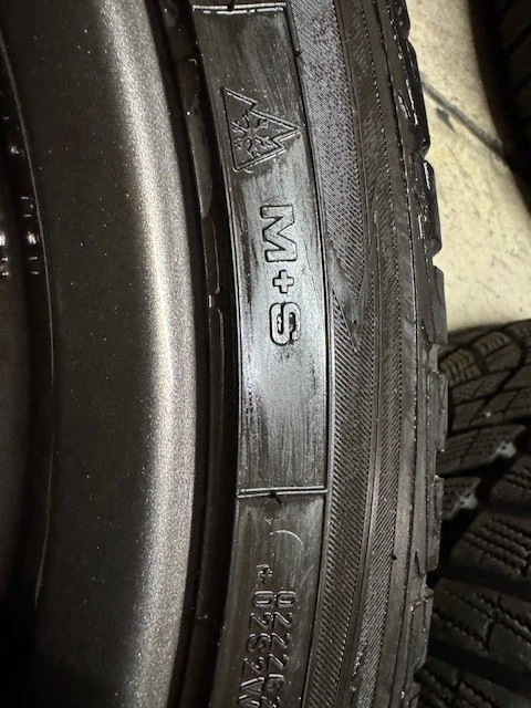 Winter Kompletträder Goodyear 255 / 45 R 20 extra Load M+S Felgen RC - Bild 2 von 4