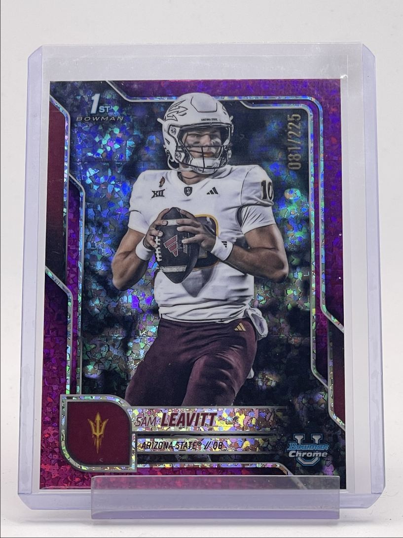 SAM LEAVITT 2025 BOWMAN UNI CHROME 1ST FUCHSIA MINI DIAMOND /225 Q2264
