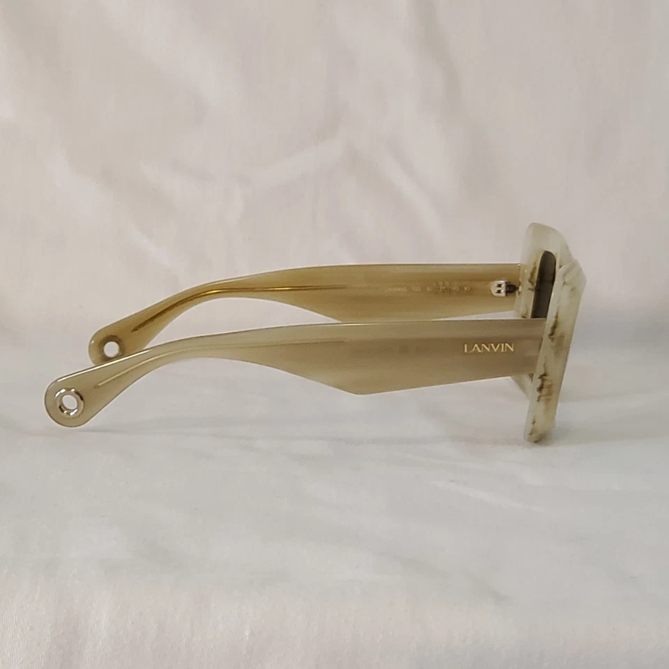 Gafas de sol Lanvin LNV649S marfil blanco cuerno usadas en excelente estado Foto 2 de 4