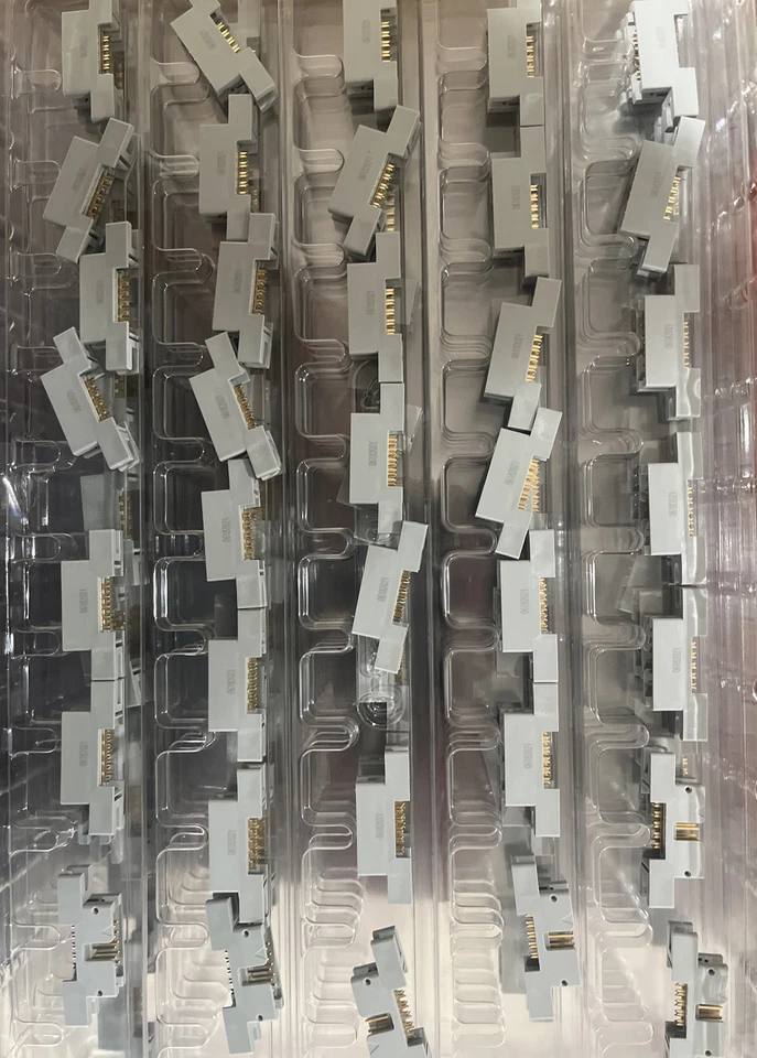 20 Pcs) 3M 4610-6050, 10 Position Rectangular Plug Connector IDC Gold 26-28 AWG - Image 3 of 4