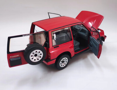 1/18 Suzuki Vitara Escudo SUV 4x4 AWD 1989 LHD Version Diecast