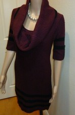 Acrylic Form Fitting Sweater Dress Size Medium Burgundy