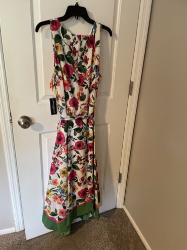 Perfect For Easter Floral Dress Medium Strapless