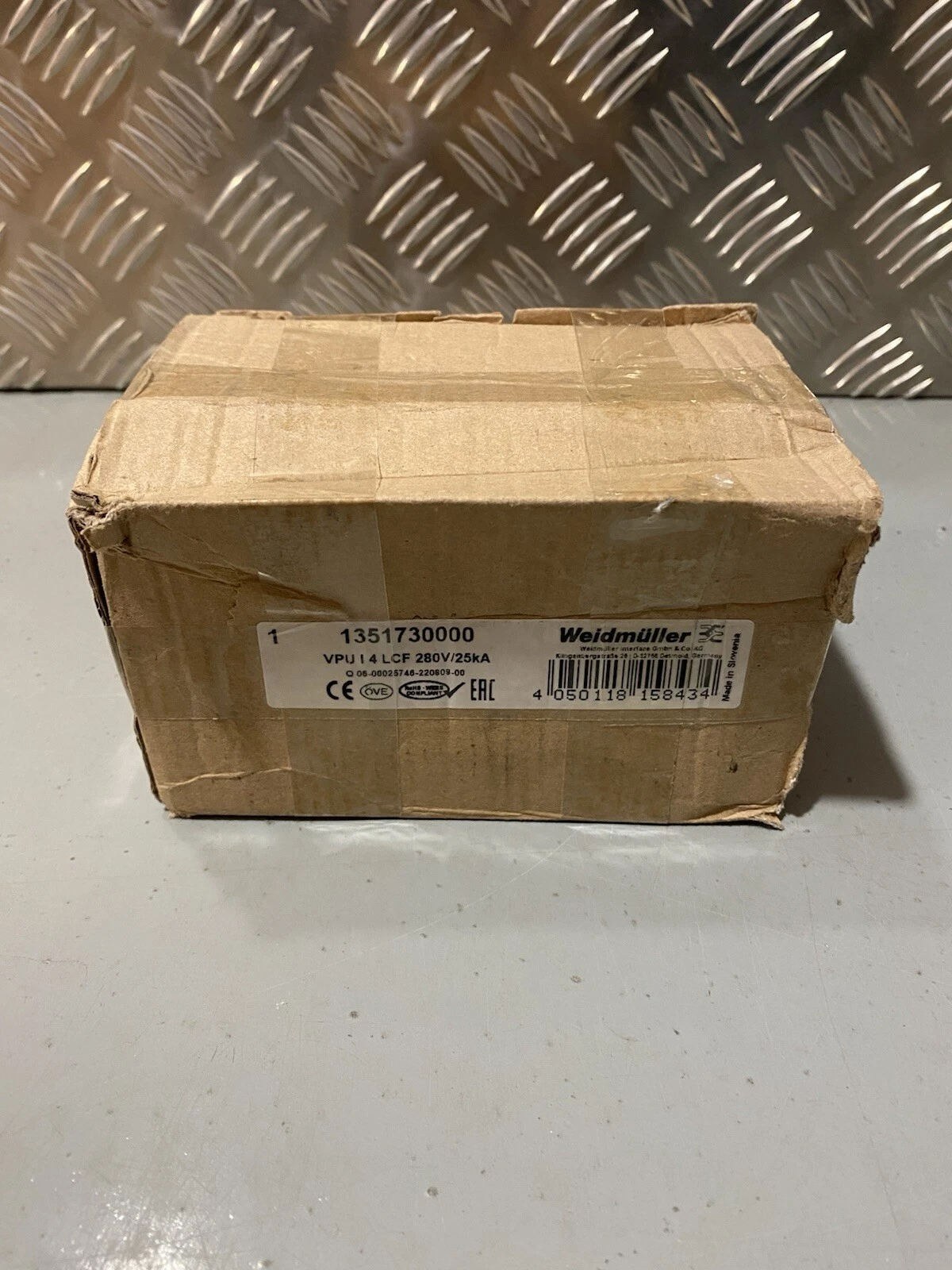 Weidmuller Surge Voltage Arrester Unit 1351730000 Brand New In Box