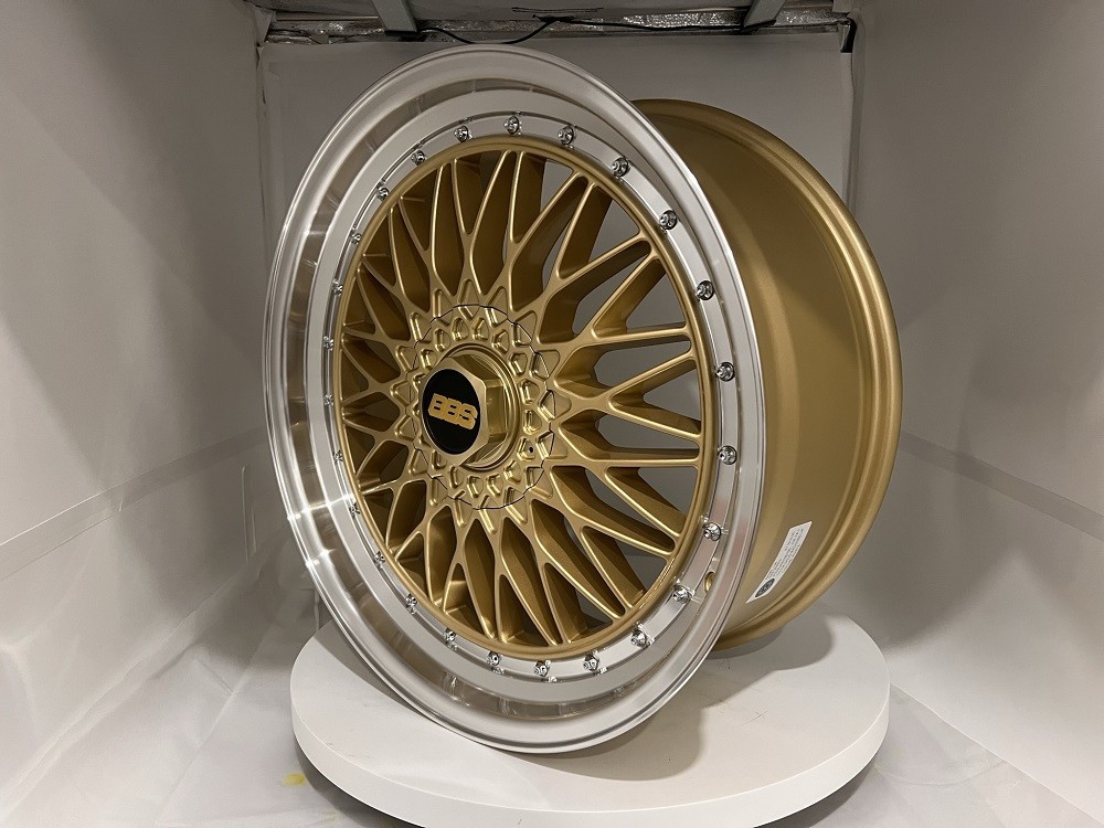 4 135 20 inch Gold Staggered Rims fits 2008 MASERATI GRAND TOURISMO