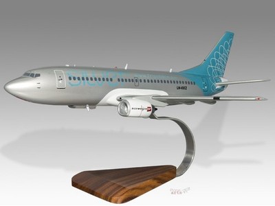 Boeing 737-300 Norwegian Air Shuttle Mahogany Wood Handmade Desk Airplane Model