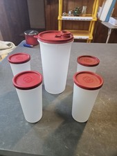 Tupperware Pitcher  4 Tumbler's With Lids Nice Set