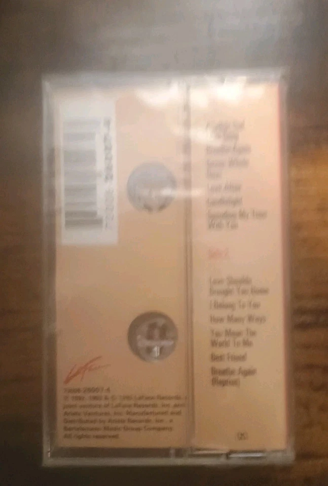 🔥🔥Vintage Toni Braxton Self-Titled Cassette Tape New Sealed ! (1993)🔥🔥 - Image 2 of 4