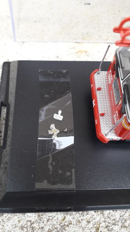 véhicule miniature camion code 3 pompier new york FDNY ladder 24 fire - Photo 3/4