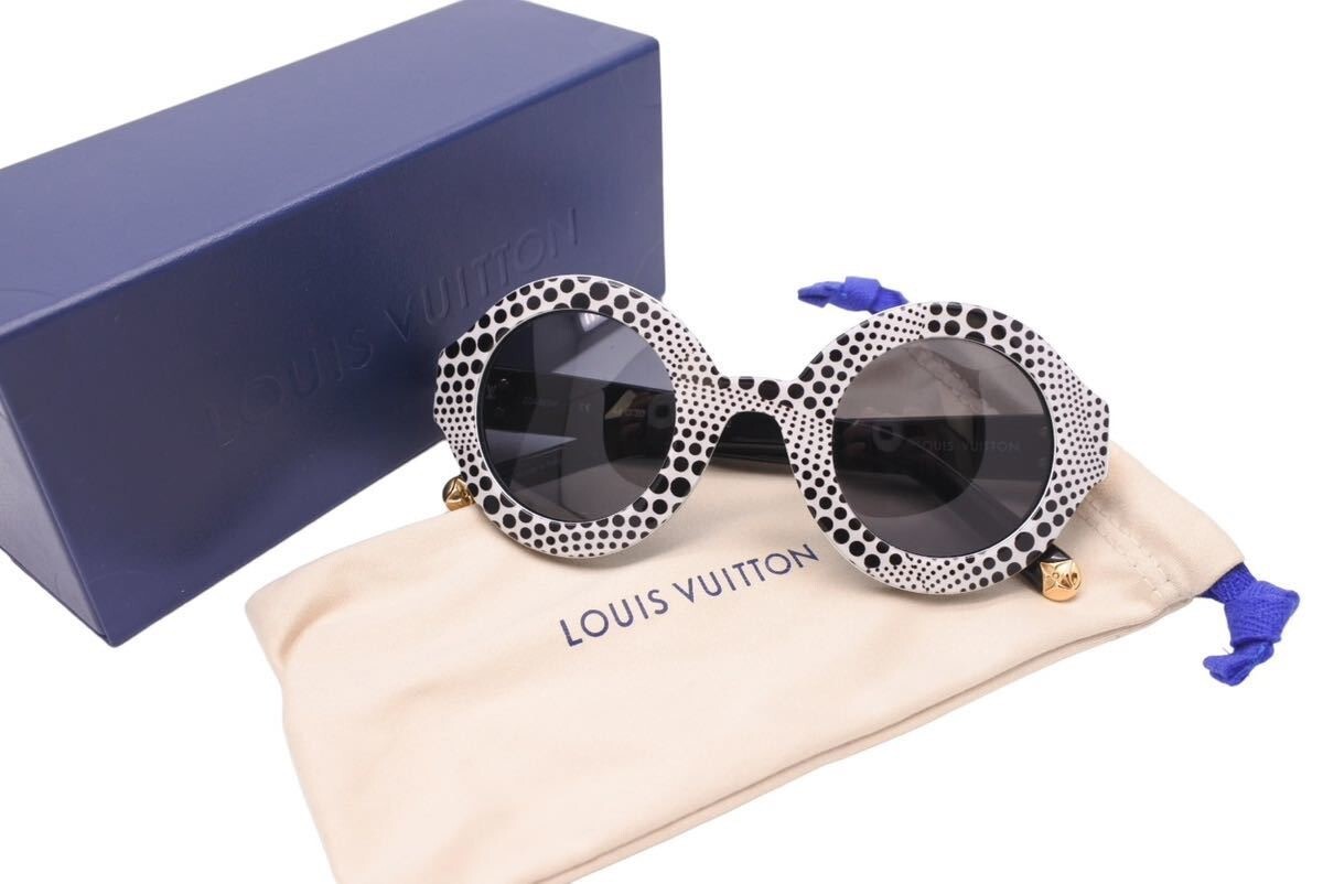 LOUIS VUITTON x Yayoi Kusama Sunglasses Z0480W Dot frame LOUIS VUITTON x Yayoi Kusama Sunglasses Z0480W Dot frame
