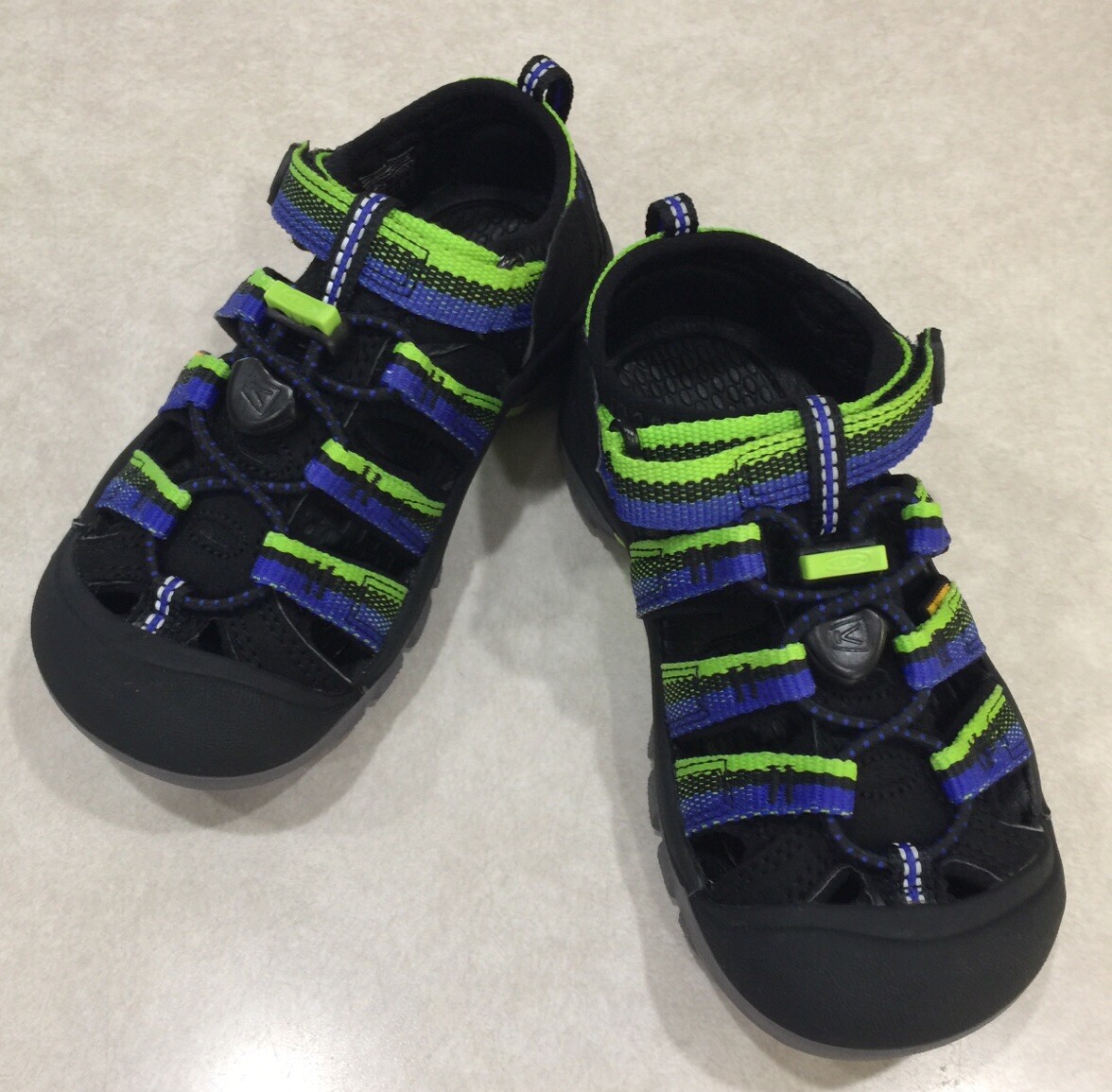 Sandali neri da corsa per bambini KEEN "Newport H2"~~taglia 8~~NUOVISSIMI