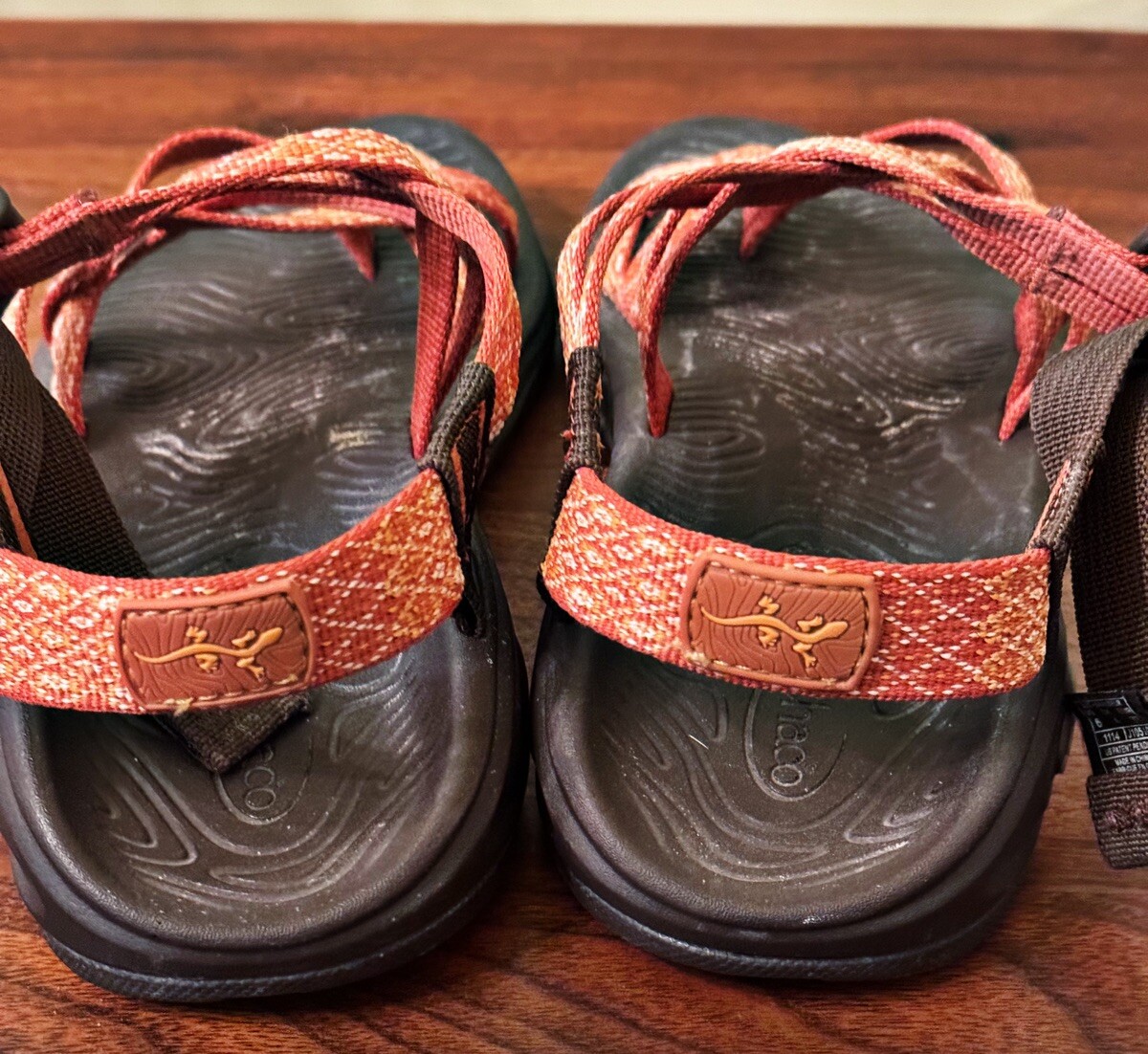 Chaco Zvolv X Red Orange Print Hiking Strappy Sport Geico Size 6 | eBay