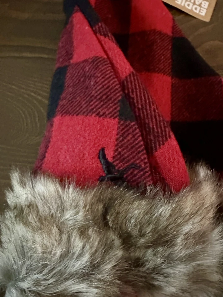 Sombrero de Papá Noel Eddie Bauer Buffalo a Cuadros S/M Borde de Piel Sintética Rojo Escarlata A Cuadros Nuevo Foto 2 de 4