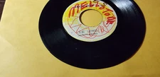 UNIQUES - LONELY FOR YOUR LOVE  /REGGAE 45" JACK-POT