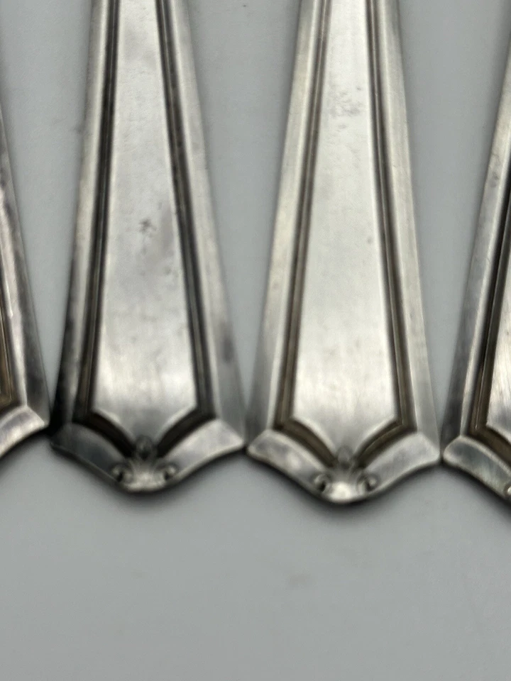 Rogers 1881 A1 Cake Desert Fork Set Of 6 Patented March 1920 Salem Pattern - Imagem 3 de 4