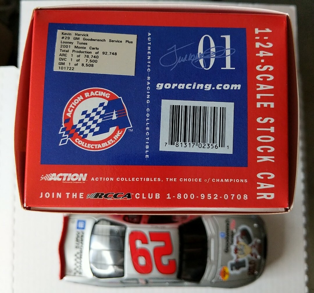 29 Kevin Harvick Looney Tunes 2001 Monte Carlo Action NASCAR