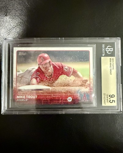 Mike Trout [Sparkle Foil] #300 2015 Topps card