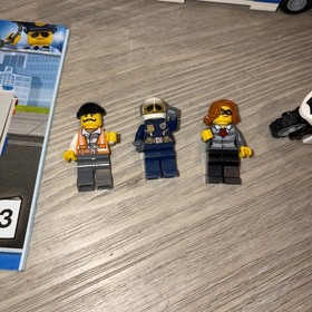 LEGO City: Mobile Command Center (60139) Incomplete