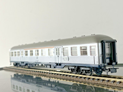 TRAVELER CAR - DB - Suburbs 1/2nd cl - Nahverkehswagen - NEW! (PK-6570)