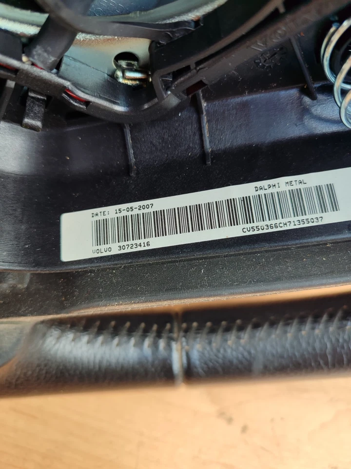 Lederlenkrad MFL Multifunktionslenkrad Volvo V70 II S60 I S80 I 8698225 30754311 - Bild 3 von 4