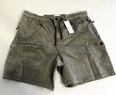 DKNY Men's Silver Metallic Shorts Drawstring Zipper Size Large Cargo Pockets NWT