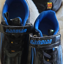 VANQIAN Youth Heelys Style Roller Shoes Black/Blue LED Light-Up Soles Unisex