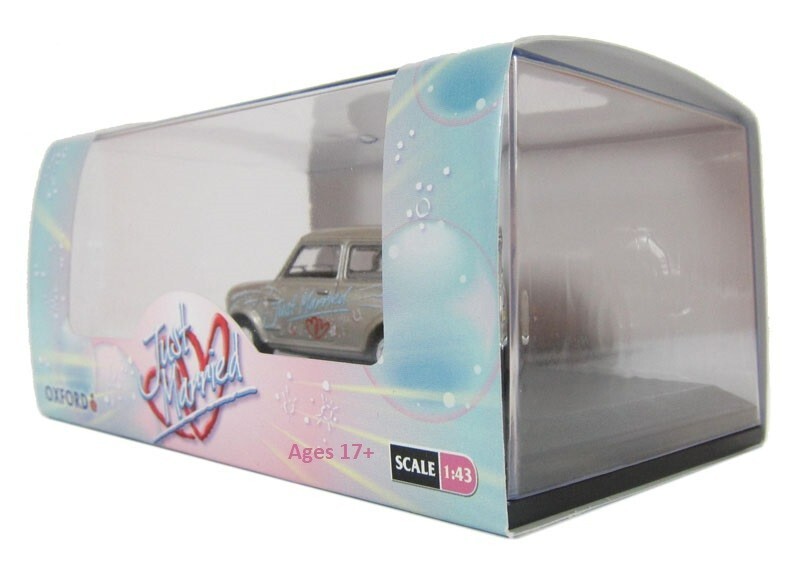 Oxford Diecast 43MIN016 Mini Cooper Just Married 1:43 Diecast Gift