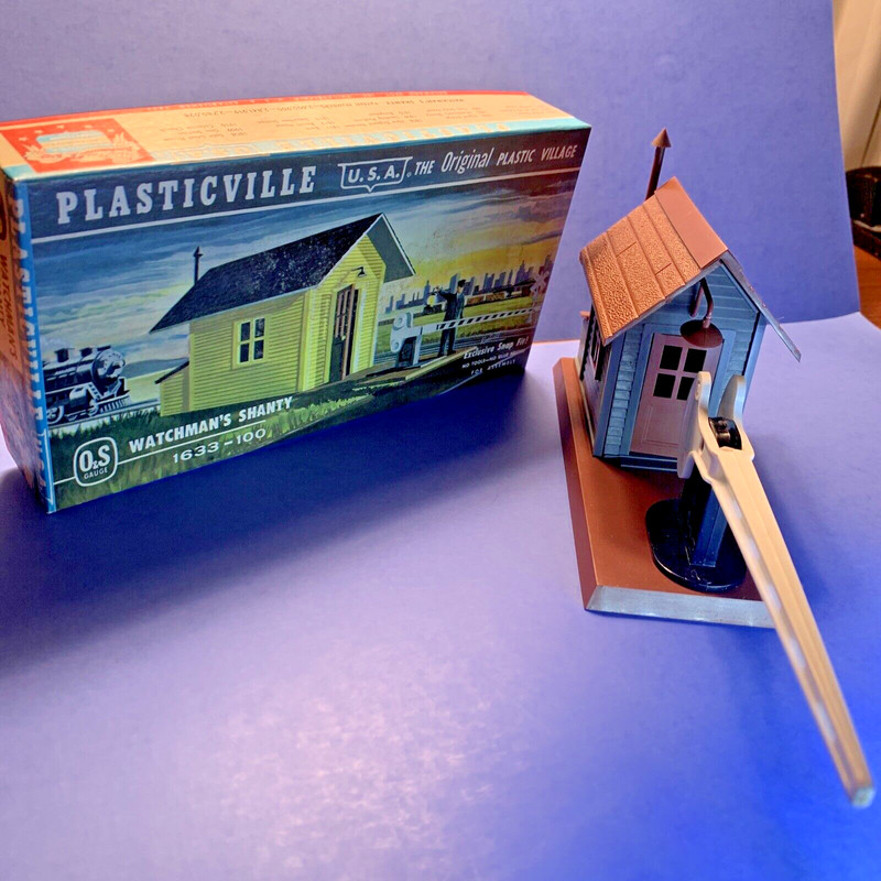 Vintage Bachmann Plasticville Watchman's Shanty 1633 - 100 orig box mint
