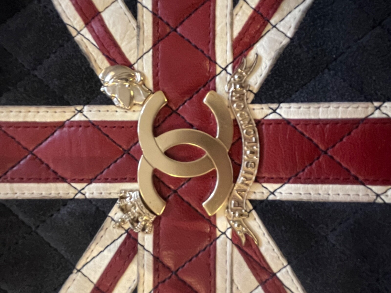 Chanel Union Jack Clutch Bag image 7