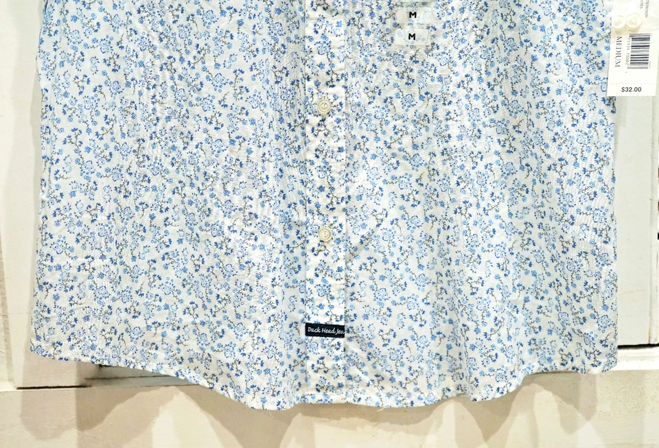 Camisa feminina Duck Head floral 100% algodão nova em folha tamanho médio - Imagem 3 de 4