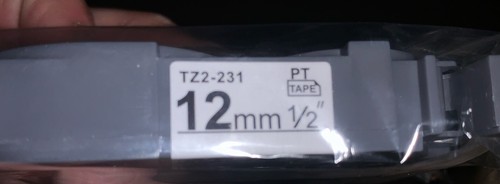 Laminiertes Etikettenband Tz2-231 - 12 mm 1/2 Zoll weiß mit schwarzer Tinte - Bild 3 von 5