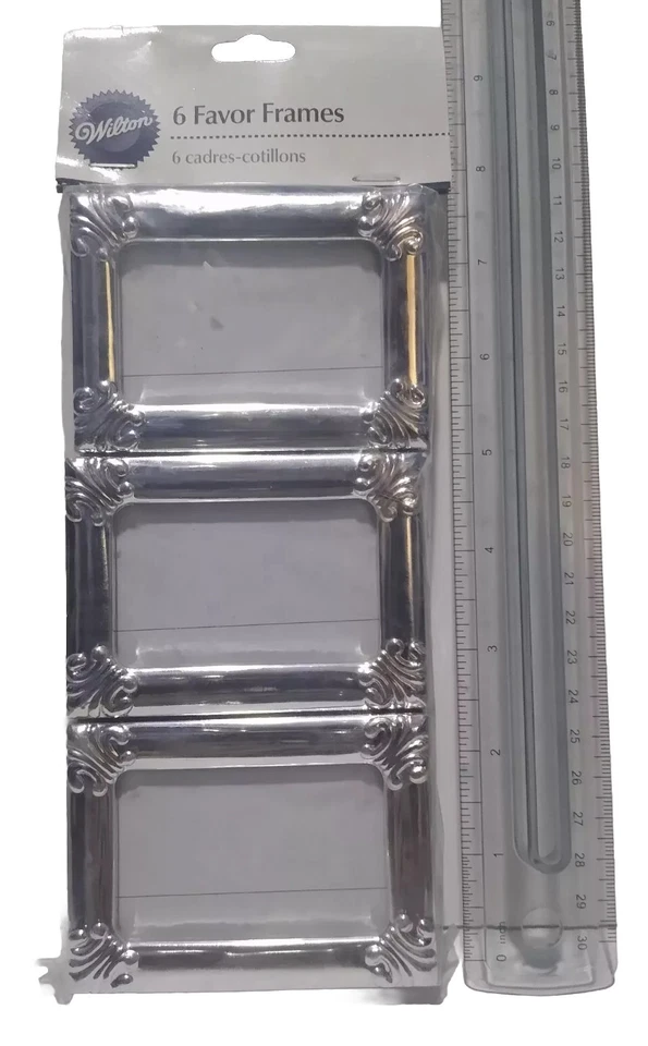 Pacote com 6 molduras para ocasiões especiais! Ou todas as ocasiões (marca Wilton) - Imagem 3 de 4