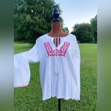 Vintage Boho Peasant Blouse Embroidered Cottagecore Folk Hippie Tunic Top