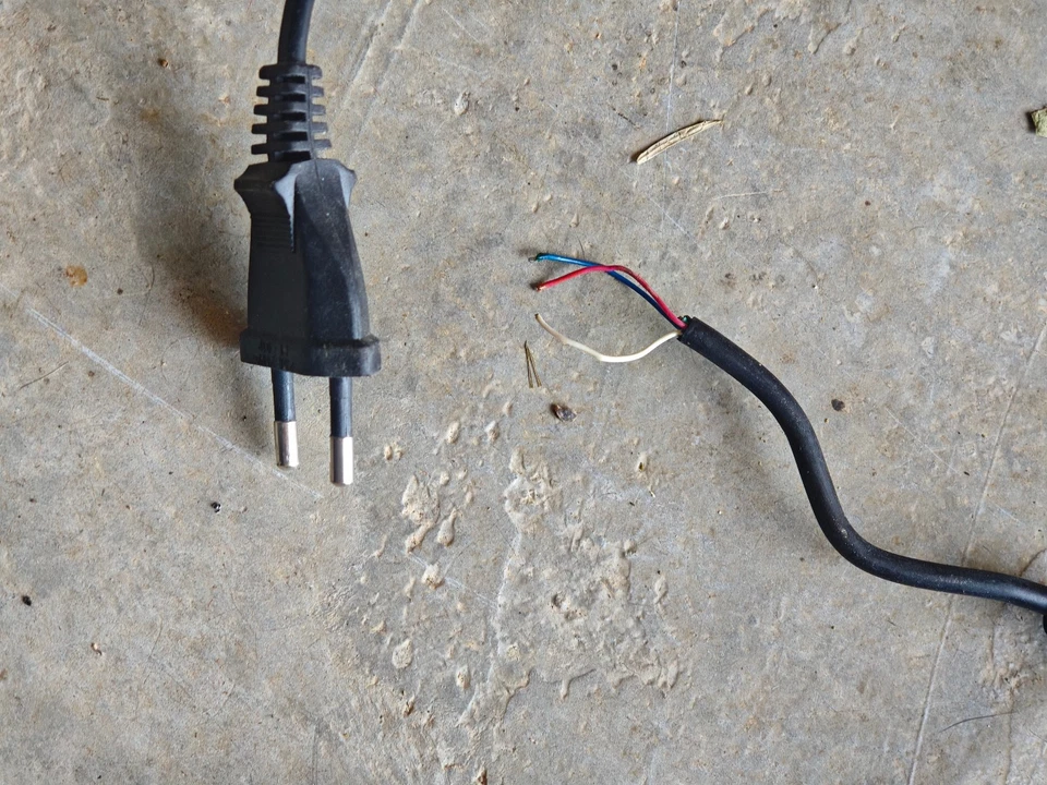 Vérin actionneur linéaire électrique 230VAC - SKF - 210mm / 6000N - Photo 4/4