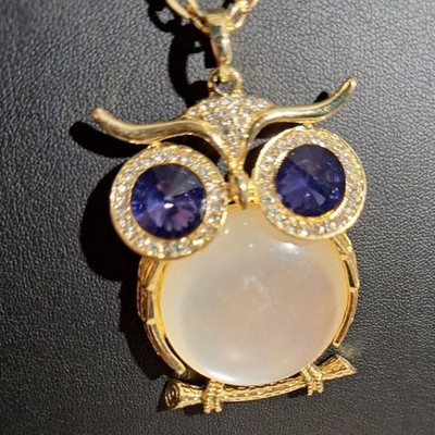 A Gold Tone Owl Pendant Necklace Rhinestone Chunky Bird Lover Cottagecore