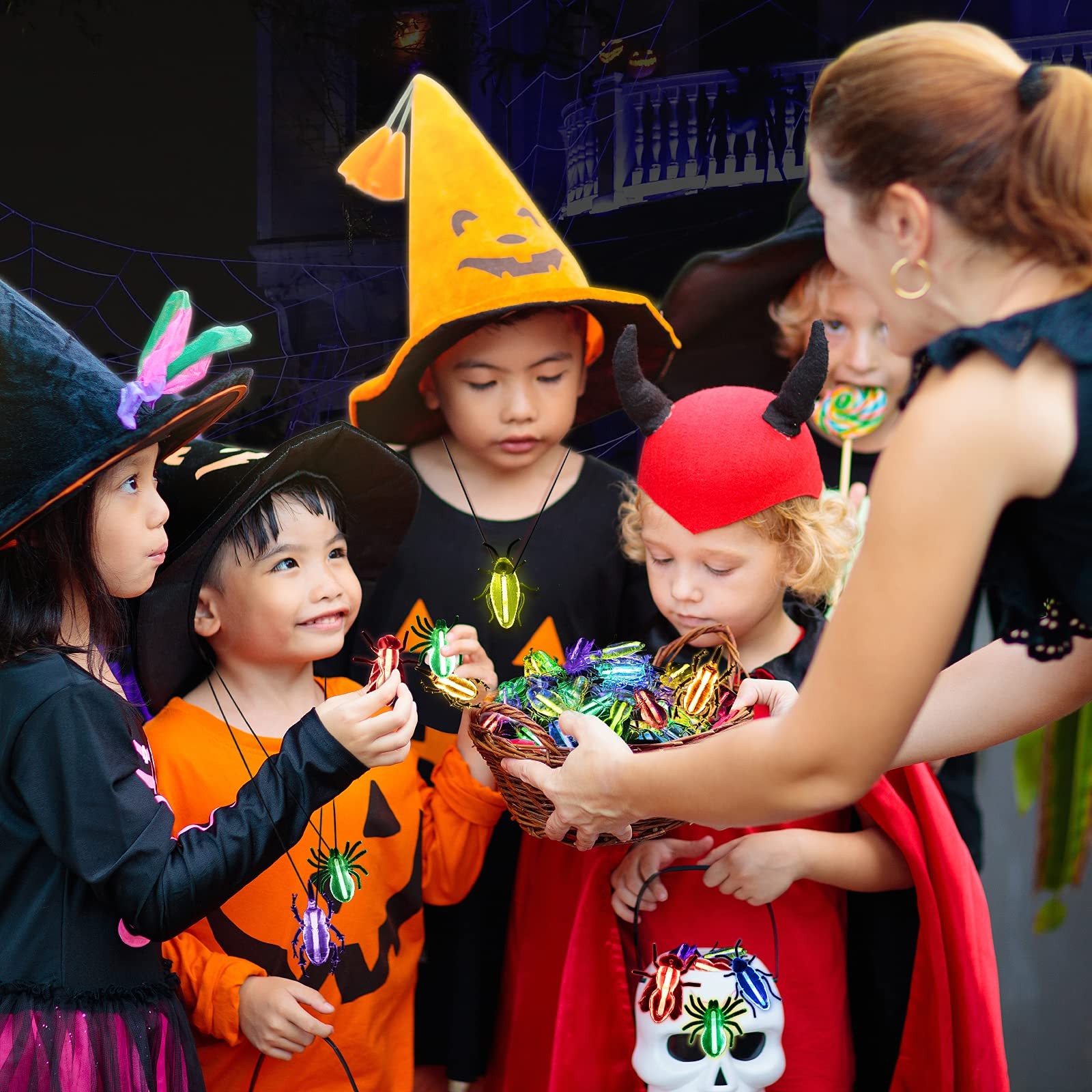 82 Pcs Glow Critters For Halloween Party Favor, Include Glow Bugs and ...