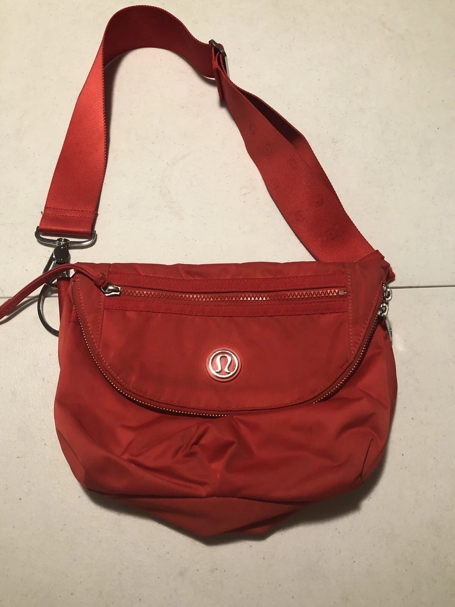 Lululemon Messenger Bag Shoulder Sling Bag Dance Bag Lululemon Athletica aa18